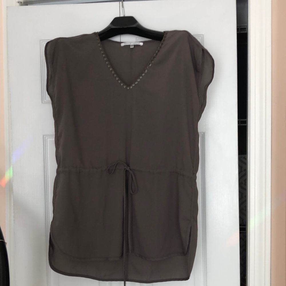 Collective Concepts sleeveless summer blouse.